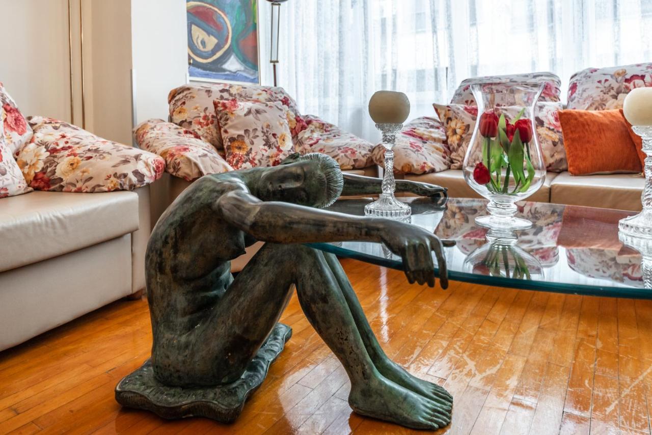 Vintage And Warm 2Br Apartament In Tirana Kültér fotó