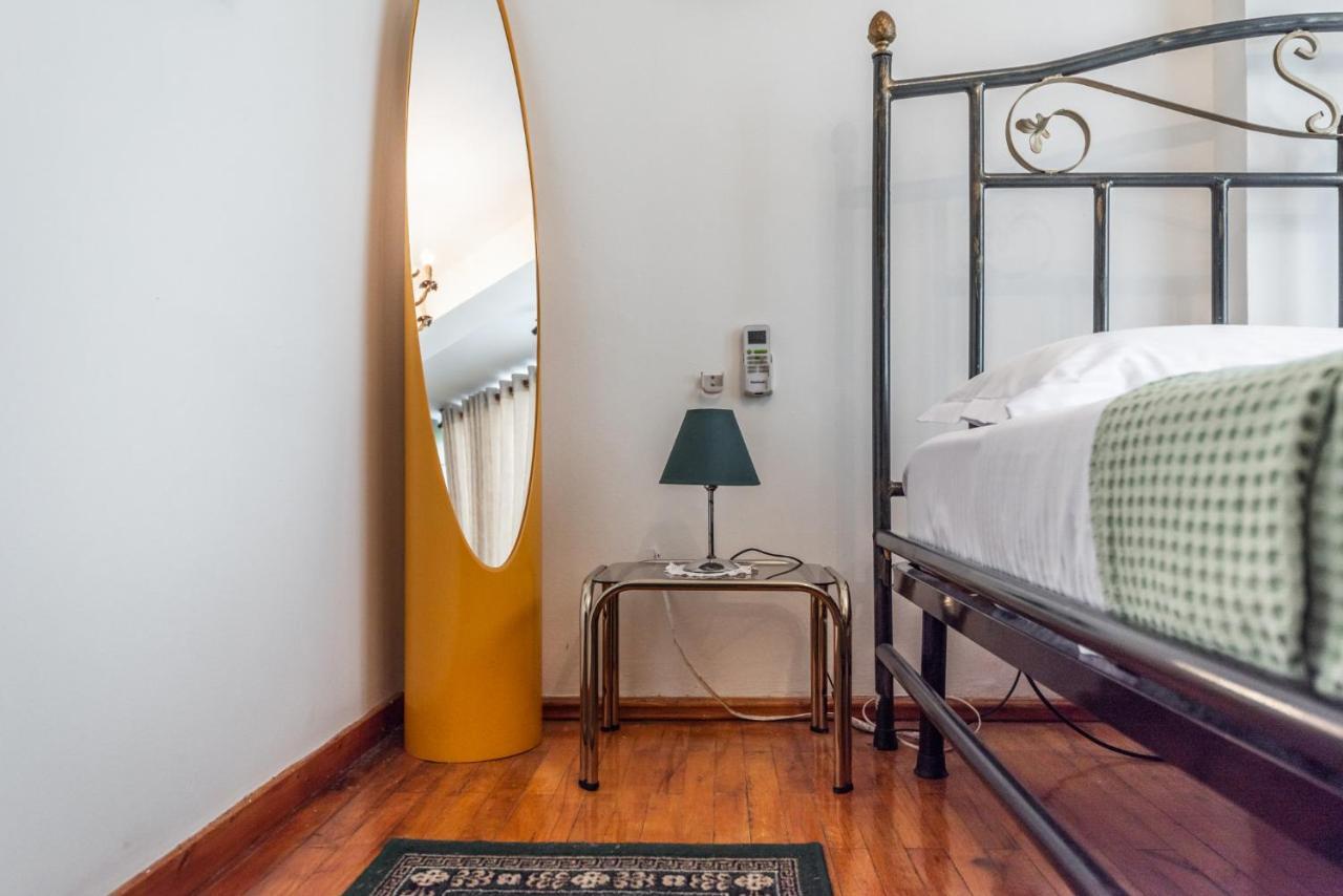 Vintage And Warm 2Br Apartament In Tirana Kültér fotó